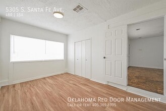 5305 S Santa Fe Ave in Oklahoma City, OK - Building Photo - Building Photo