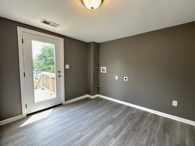 4559 Salem Bottom Rd in Westminster, MD - Building Photo - Building Photo