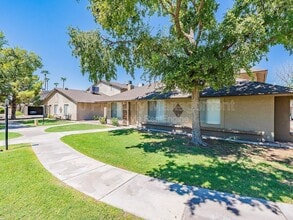 1266 N 85th Pl in Scottsdale, AZ - Building Photo - Building Photo