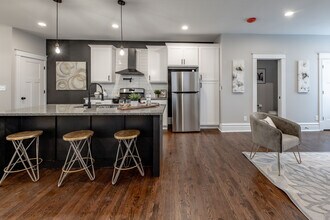 4059-4061 Shaw Blvd in St. Louis, MO - Building Photo - Building Photo