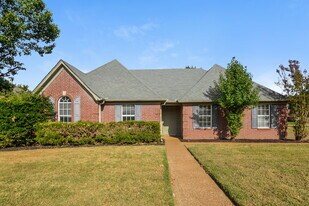 990 Jessa Cove in Cordova, TN - Building Photo