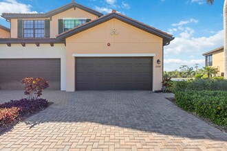23353 Awabuki Dr in Venice, FL - Building Photo - Building Photo