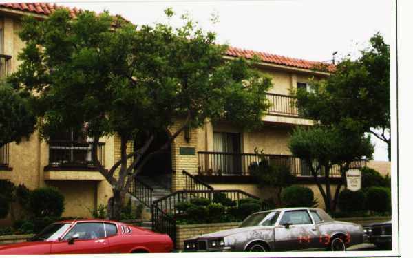 Mediterranean Apartments in Hawthorne, CA - Building Photo - Building Photo