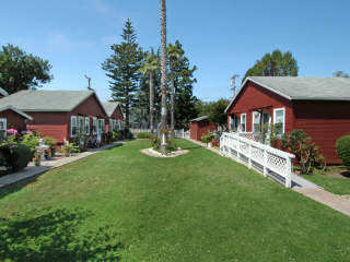 206 Hollister Ave in Capitola, CA - Building Photo