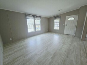 3323 NE 14th St in Ocala, FL - Building Photo - Building Photo