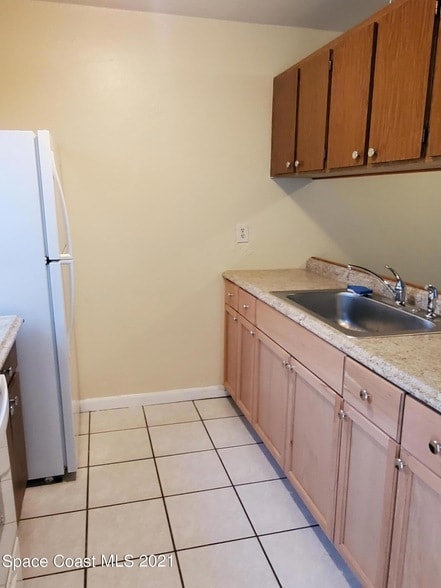 1711 Dixon Blvd, Unit 245 in Cocoa, FL - Building Photo - Building Photo