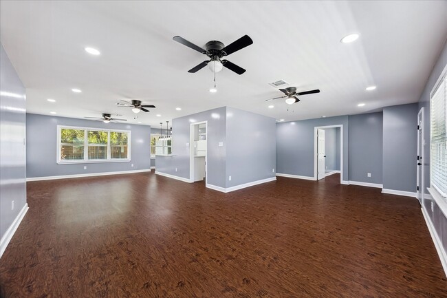 8519 Hatton St in Houston, TX - Building Photo - Building Photo