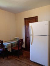 44 Maple Ave in Cortland, NY - Foto de edificio - Building Photo