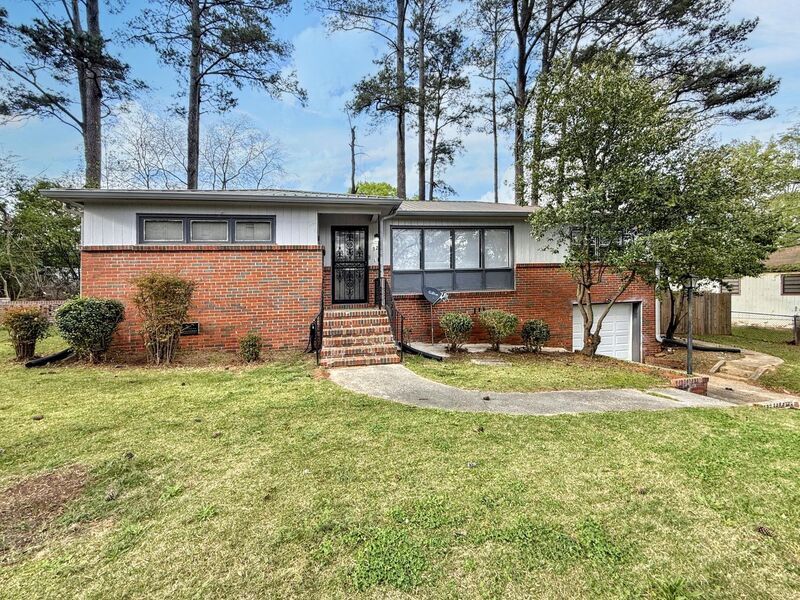 328 Robertson Ave in Birmingham, AL - Building Photo