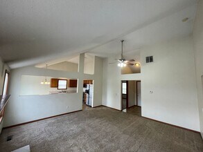 1116 Duesenberg Dr in Huntertown, IN - Building Photo - Building Photo