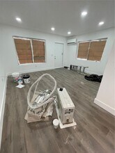 650 SW 5th St, Unit 1 in Miami, FL - Building Photo - Building Photo