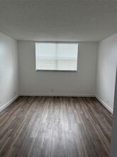 408 NW 68th Ave, Unit 510 in Plantation, FL - Building Photo - Building Photo