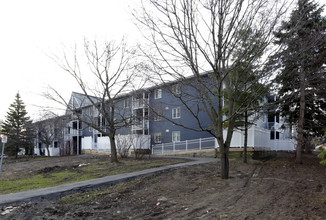 Eileen Tallman Housing Co-operative in Ottawa, ON - Building Photo - Building Photo