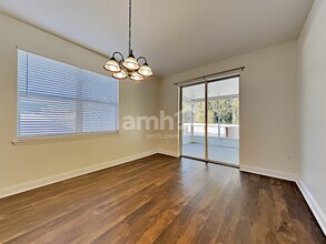 2727 Walden Woods Dr in Plant City, FL - Foto de edificio - Building Photo