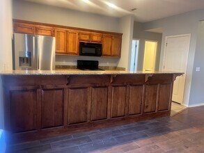 3106 SW Deerfield Blvd in Bentonville, AR - Building Photo - Building Photo