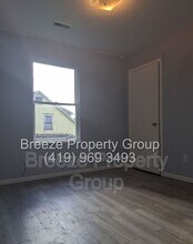 133 W Warren Ave in Youngstown, OH - Building Photo - Building Photo