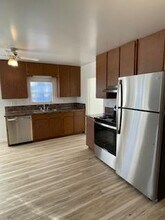 962 Park Ave NE in Salem, OR - Building Photo - Building Photo