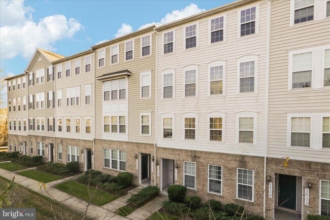 property at 14766 Malloy Ct