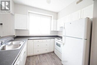 70 First St in Orangeville, ON - Building Photo - Building Photo