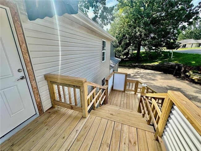 property at 14902 Dutchmans Dr