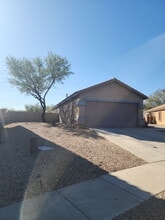789 W Calle MAROJO in Sahuarita, AZ - Building Photo - Building Photo