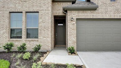 810 Whispering Winds Dr in Beasley, TX - Building Photo - Building Photo