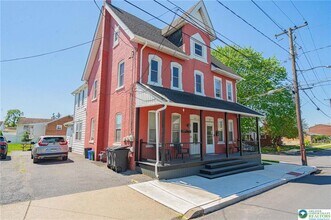 34 E Washington Ave in Bethlehem, PA - Building Photo - Building Photo