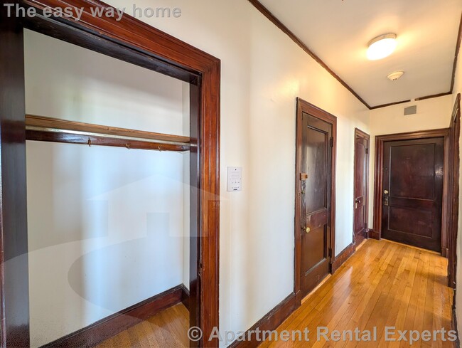 154 Summer St, Unit 1 in Somerville, MA - Building Photo - Building Photo