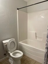 527 W Harper St in Whitewater, WI - Building Photo - Building Photo