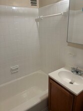 3435 Holmead Pl NW, Unit 309 in Washington, DC - Building Photo - Building Photo