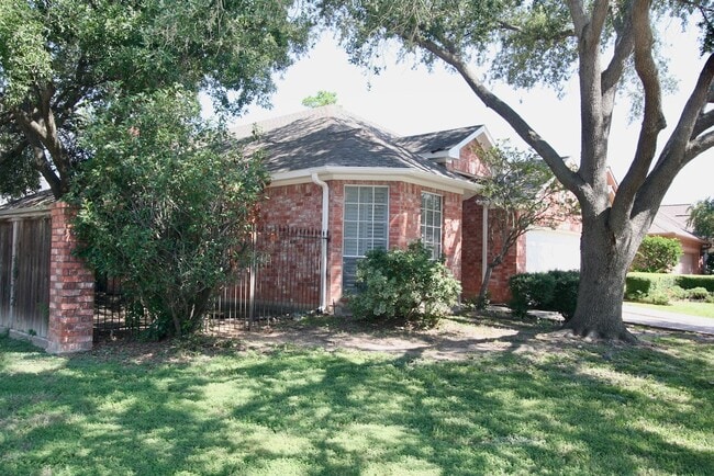 6706 Prairie Dunes Dr in Houston, TX - Building Photo - Building Photo
