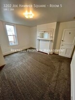 3202 Joe Hammer Sq in Pittsburgh, PA - Building Photo