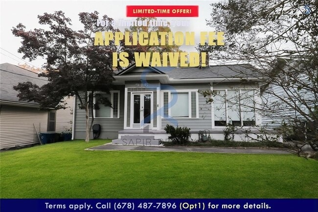 property at 916 Greenwood Ave NE