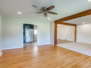 11026 E Draper Ave in Choctaw, OK - Building Photo - Building Photo