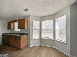 615 Fieldcrest Dr in Mcdonough, GA - Building Photo - Building Photo