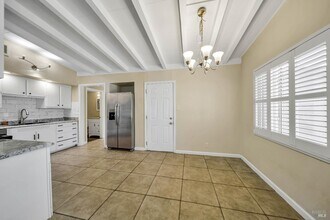 1012 McKinley St in Fairfield, CA - Building Photo - Building Photo