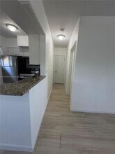 12101 Griffing Blvd in North Miami, FL - Foto de edificio - Building Photo