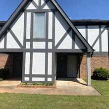 1750 Wesley Way NW, Unit A in Conyers, GA - Building Photo - Building Photo