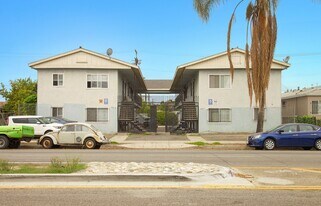 10611-13 S Central in Los Angeles, CA - Building Photo