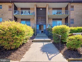 1028 Adams Ave in Salisbury, MD - Building Photo