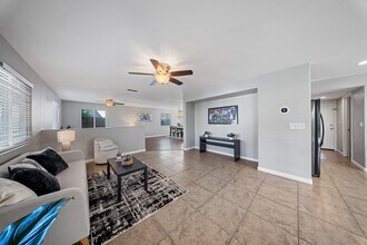 4376 Grafton Cir in Mather, CA - Building Photo - Building Photo