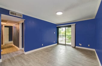 2814 S Bartell Dr in Houston, TX - Foto de edificio - Building Photo