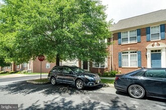 2390 Abington Dr in Charlottesville, VA - Building Photo - Building Photo