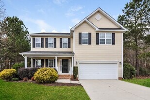5245 Emerald Spring Dr in Knightdale, NC - Building Photo