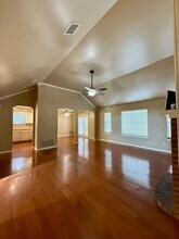 14804 Broadway Ct in Oklahoma City, OK - Building Photo - Building Photo