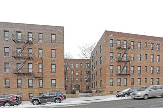 151-10 35th Avenue in Flushing, NY - Building Photo - Building Photo