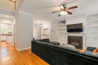 108 Westgreen Dr in Chapel Hill, NC - Building Photo - Building Photo