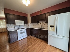 531 Evergreen Ct in Waukegan, IL - Building Photo - Building Photo