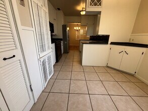 2825 24th St in Lubbock, TX - Foto de edificio - Building Photo