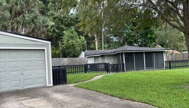 215 Adelaide Blvd in Altamonte Springs, FL - Building Photo - Building Photo